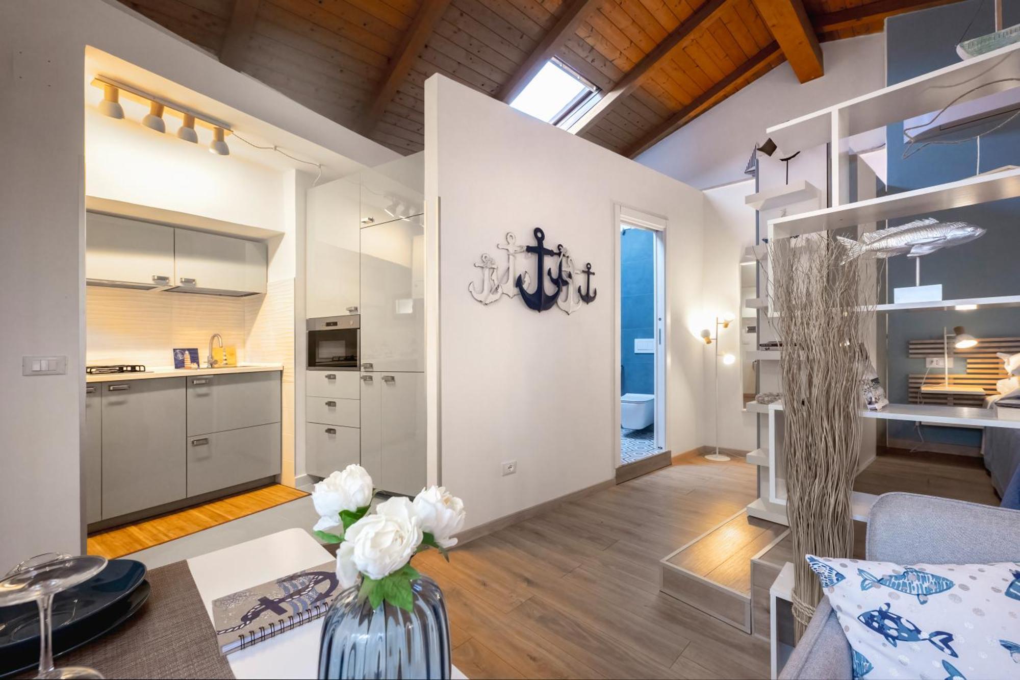 테르몰리 La Casa Di Anna Al Faro B&B 외부 사진
